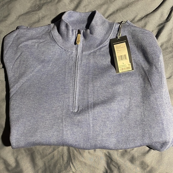 Vineyard Vines Sweater - Picture 2 of 3